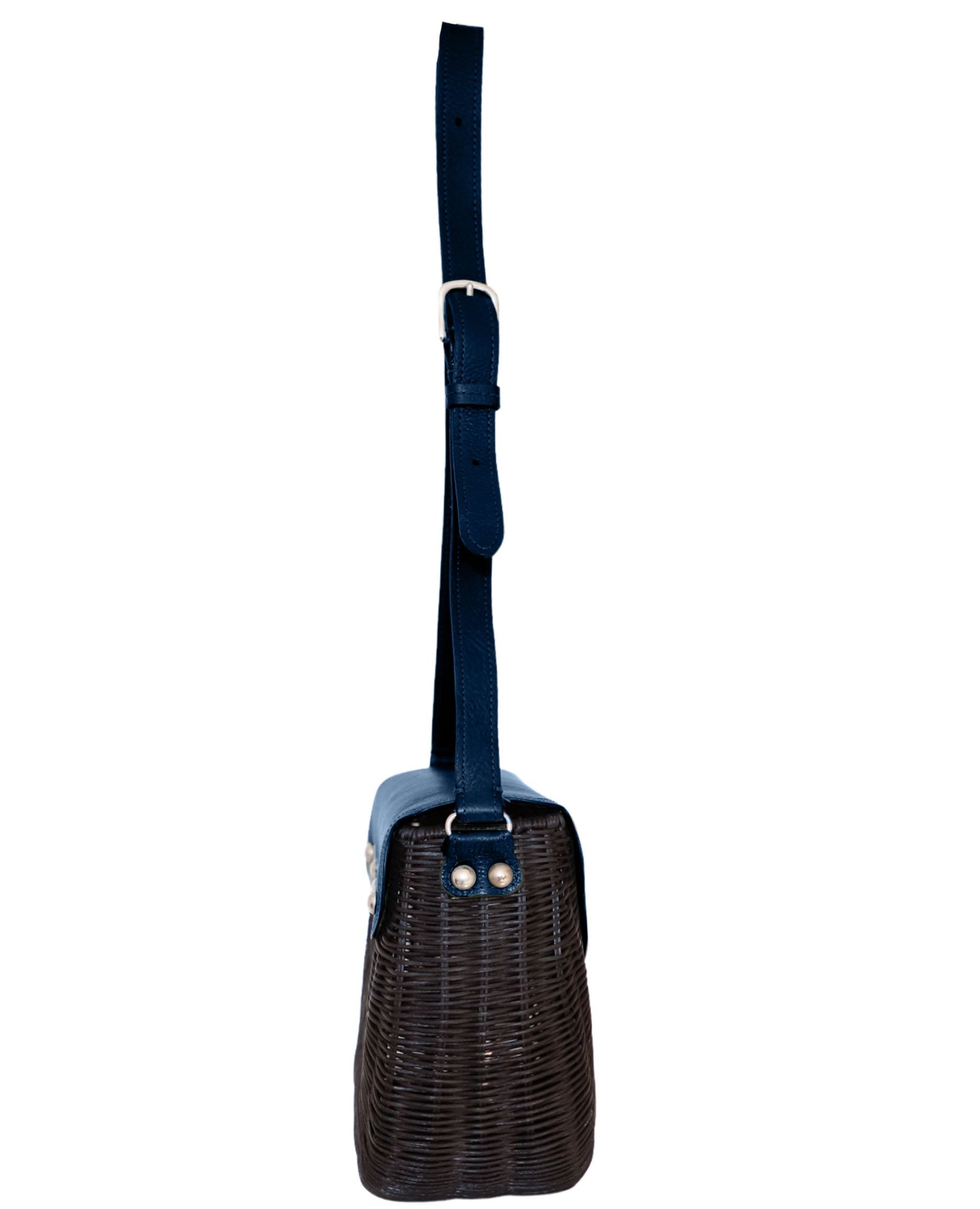 Luna | Navy