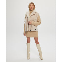 Women | Shearling Lamb Zip Vest | Beige