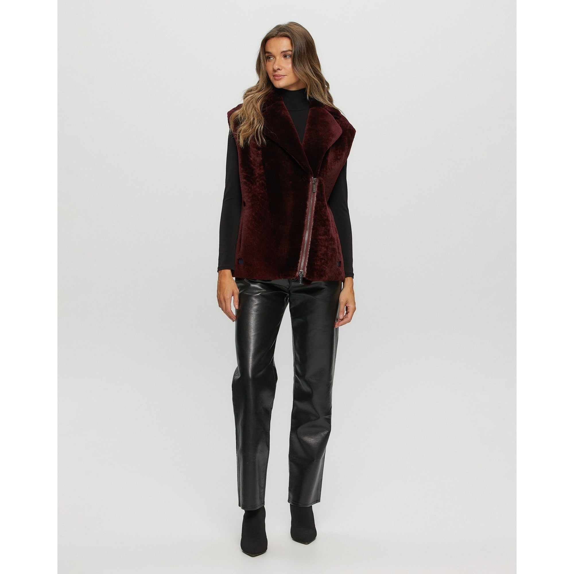 Women | Shearling Lamb Zip Vest | Burgundy