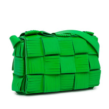 Bottega Veneta | Pre-Owned Nappa Intrecciato Fringed Cassette Crossbody | Green