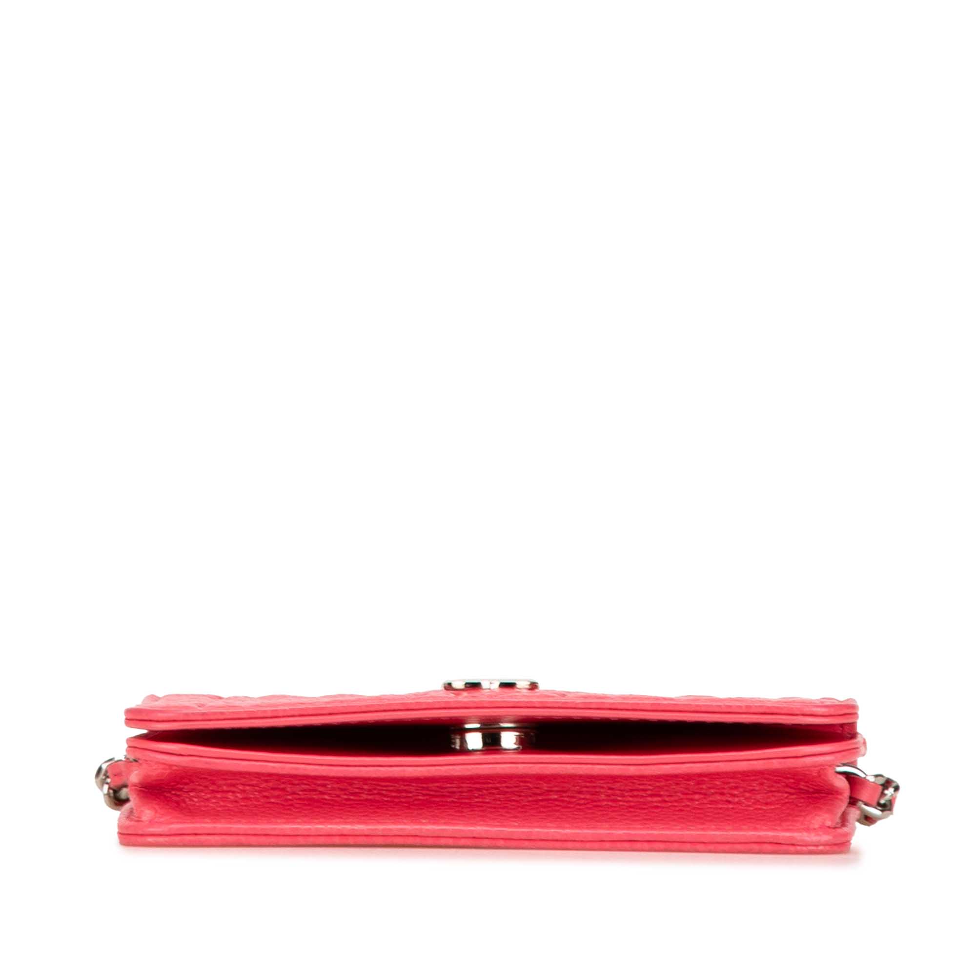 Chanel | Pre-Owned CC Caviar Camellia Wallet On Chain | Pink