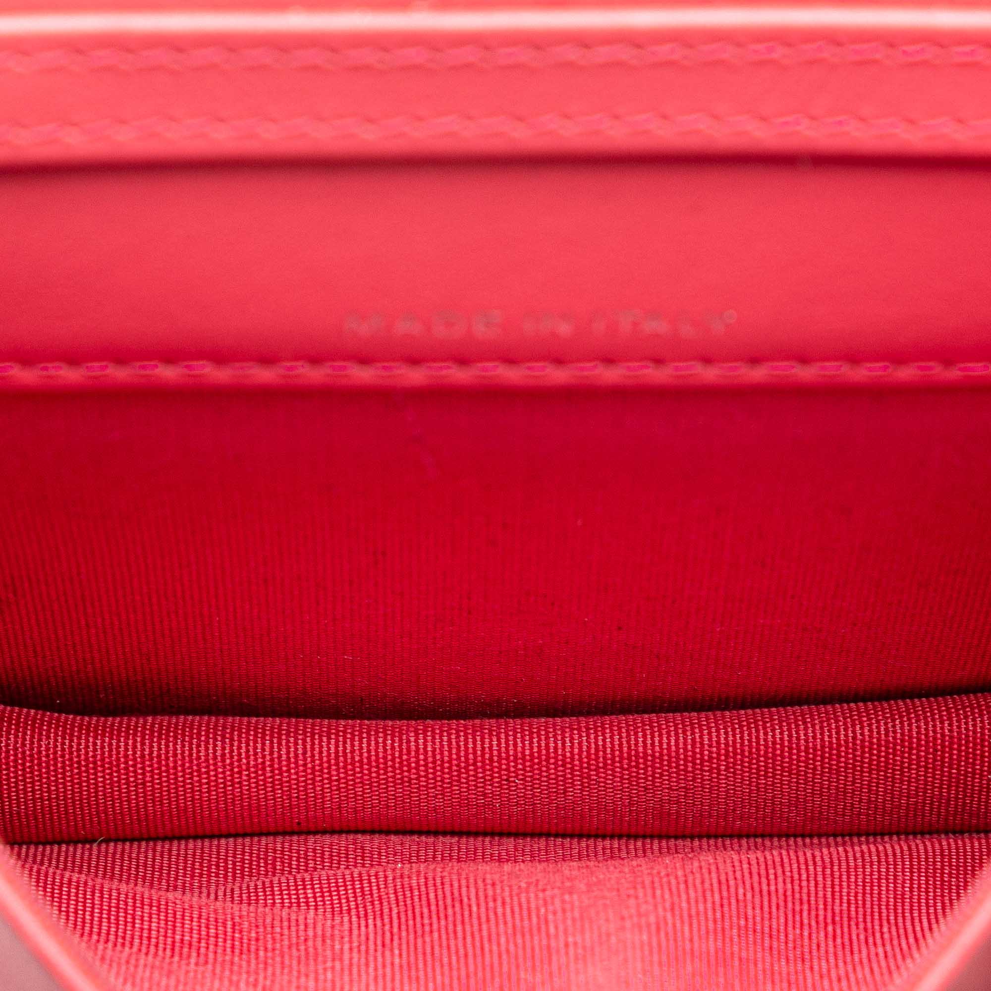 Chanel | Pre-Owned CC Caviar Camellia Wallet On Chain | Pink