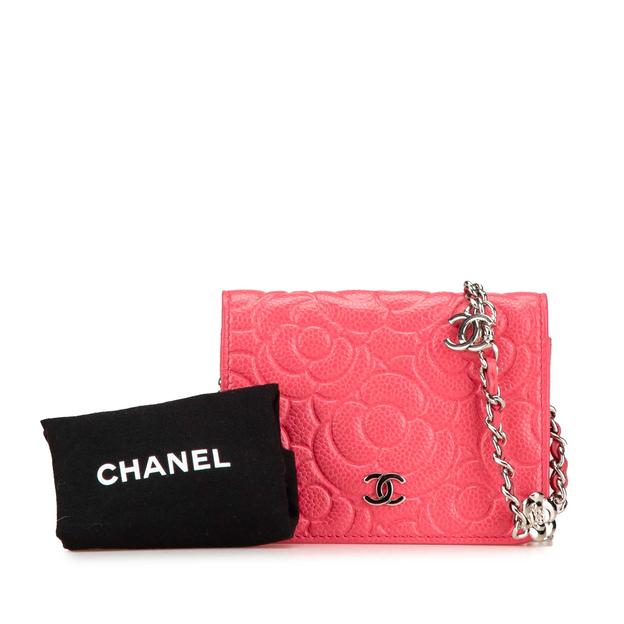 Chanel | Pre-Owned CC Caviar Camellia Wallet On Chain | Pink