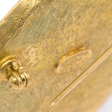 Chanel | Pre-Owned CC Brooch | Gold
