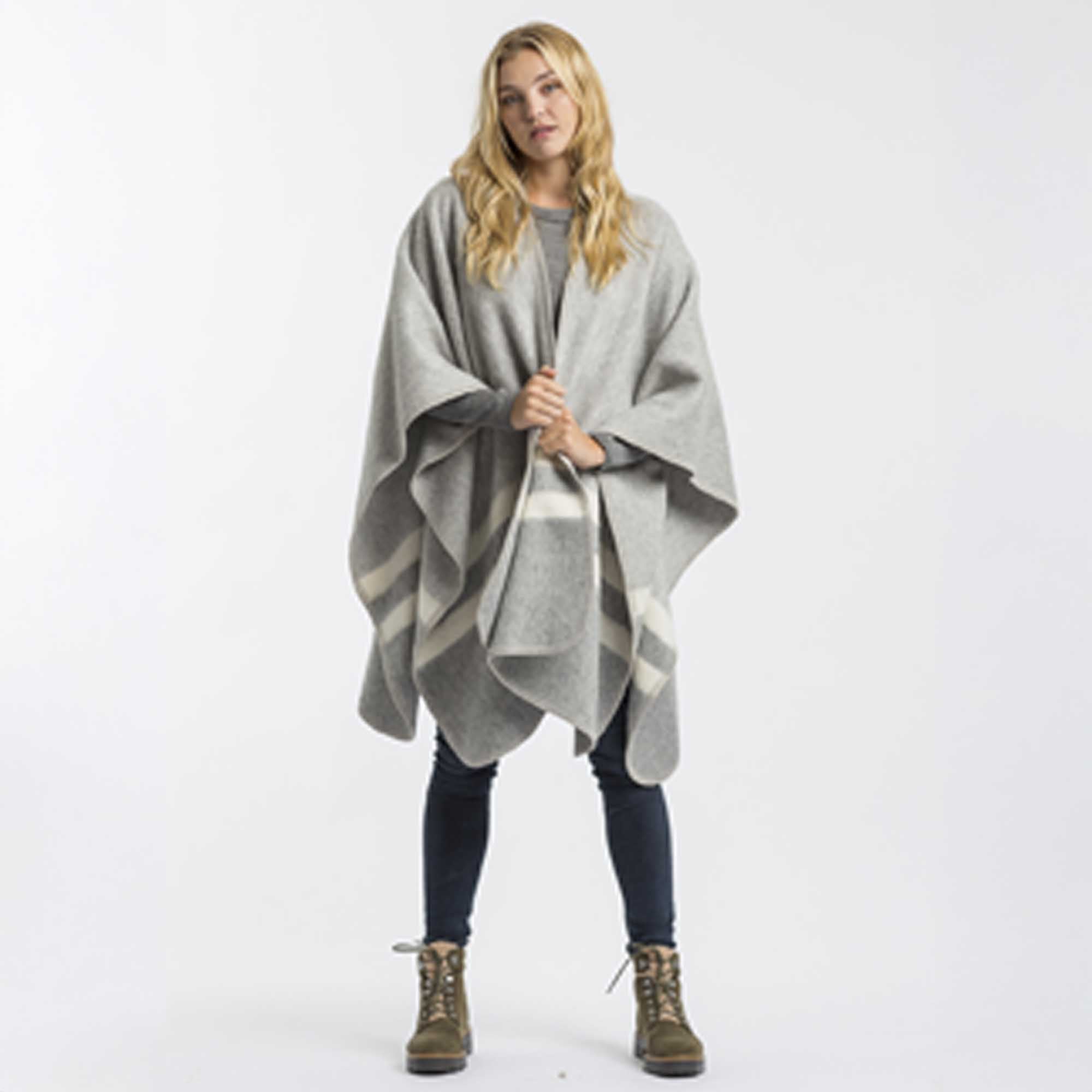 Unisex | Aspen Cape | Light Grey / Grey / Ivory
