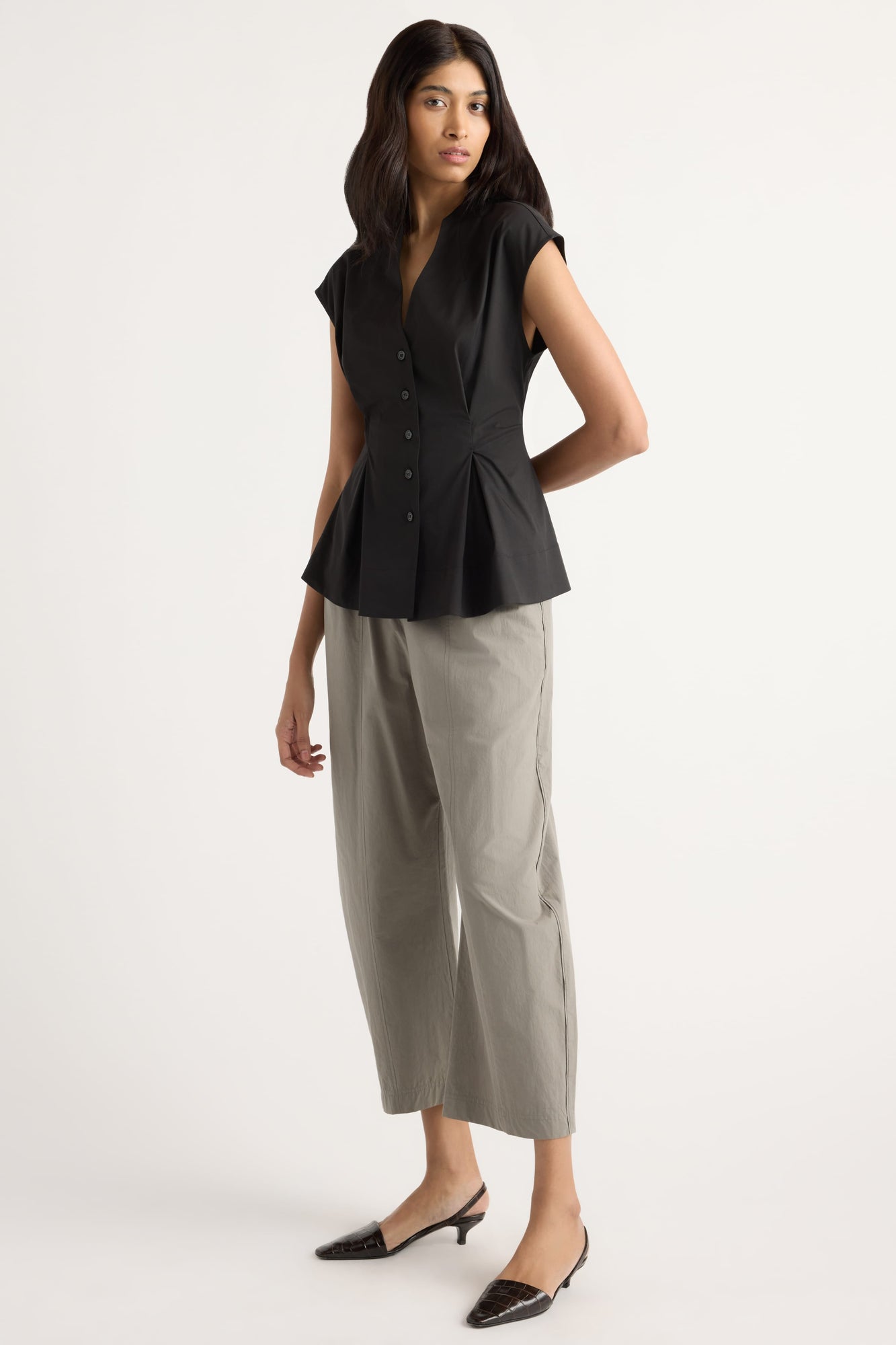 Arya | Acacia Cinch-Waist Sculpted Blouse in Size Small