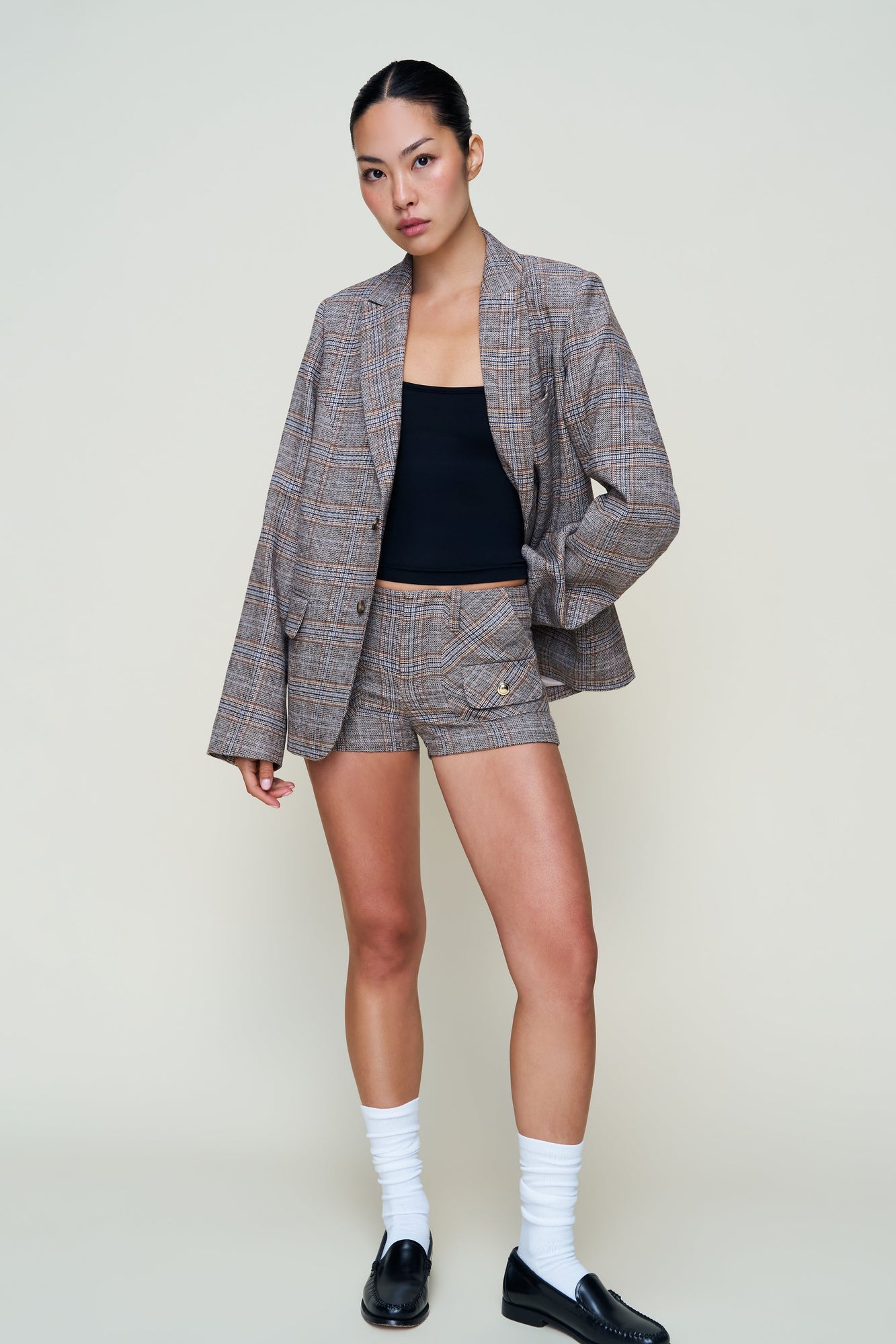 Womens | Penelope Patch Pocket Tartan Short | Green Tartan