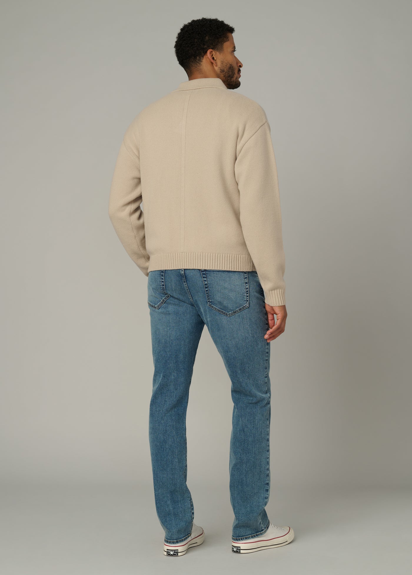 SIMPLY TAUPE