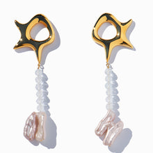 Ziggy Earrings | 18K Gold Plated | Freshwater Pearls/Topaz